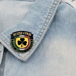 ⭐️ House of Pain Lapel Pin